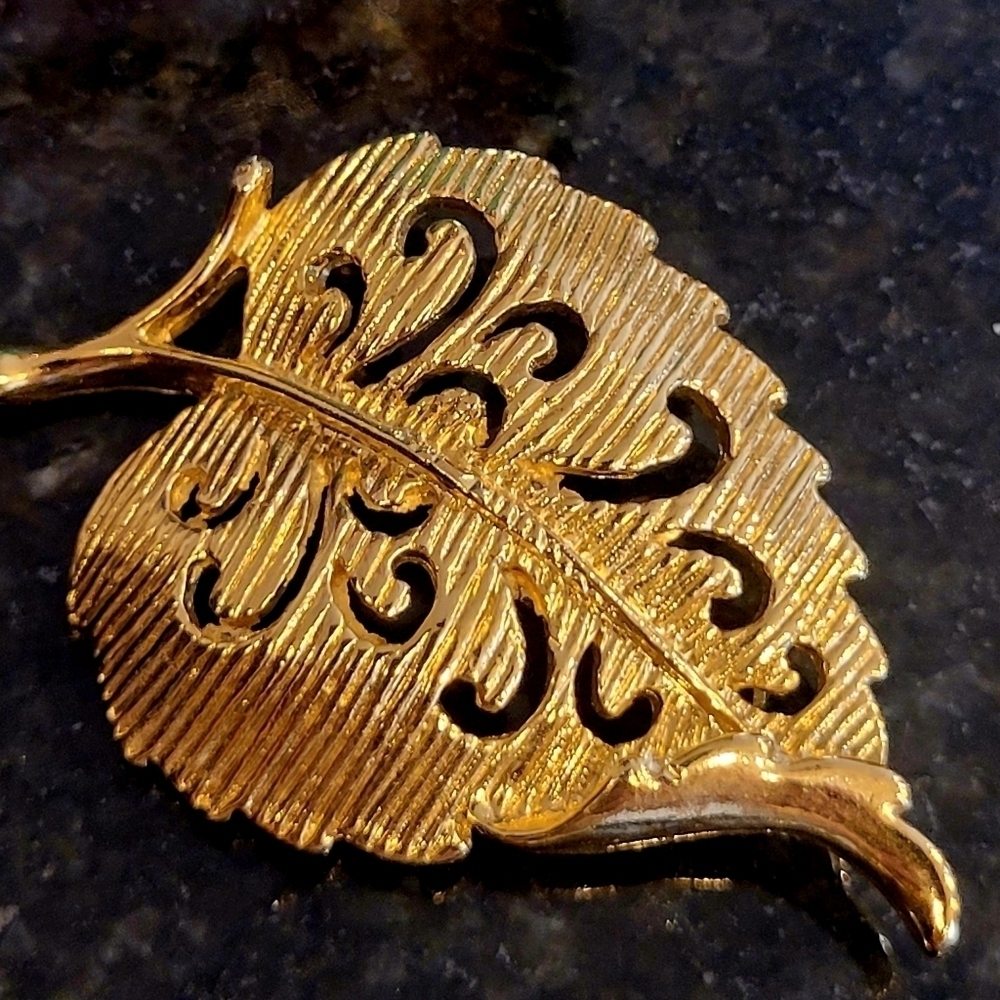 Gerry's Vintage Gold Leaf Brooch, signed jewelry, elven brooch